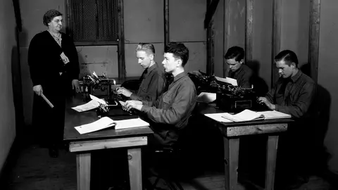 Mecanografía. ARCHIVO