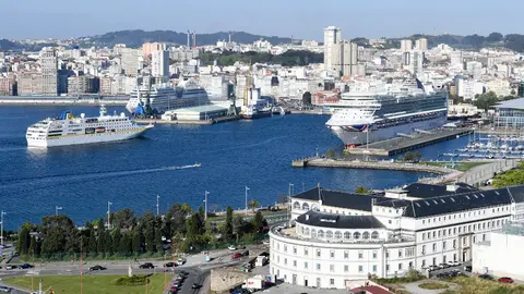 Puerto de A Coru&ntilde;a. AEP