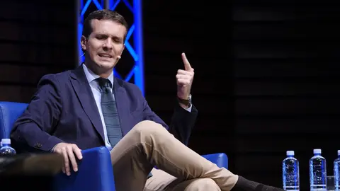 El máster cursado por Pablo Casado es uno de los que encuentra en entredicho. ÁNGEL MEDINA G. (EFE)