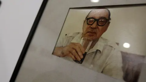 Una de las fotograf&iacute;as de la exposici&oacute;n 'Reencuentro con Onetti: Veinte a&ntilde;os despu&eacute;s'. EFE