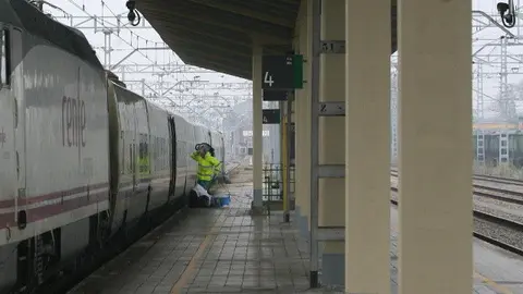 Un tren en Monforte. ARCHIVO