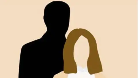 Una chica como tú (El Portalón). MARUXA