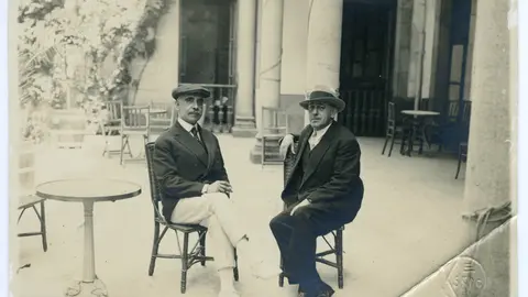 Júlio Dantas e Ramón Cabanillas no balneario de Mondariz