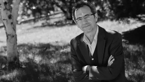 Generated by  IJG JPEG Library
Generated by  IJG JPEG Library