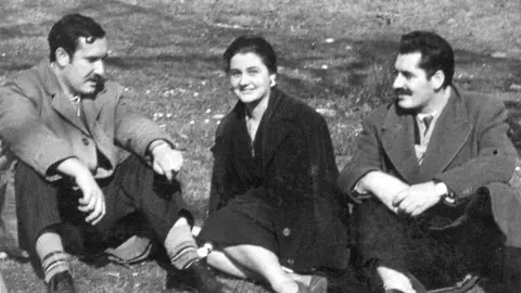 Uxio Novoneyra, Saleta Goy e Manuel María