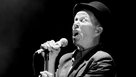 Tom Waits. AEP