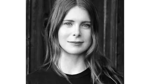 Emma Cline /EP