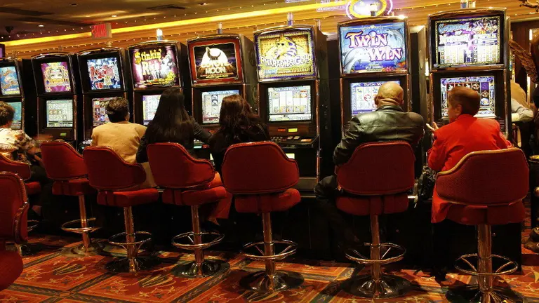 Un salón de juegos. AEP