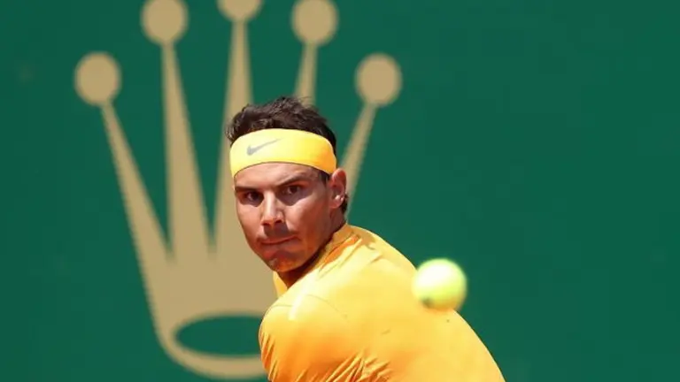 Rafa Nadal durante la semifinal monegasca. EFE