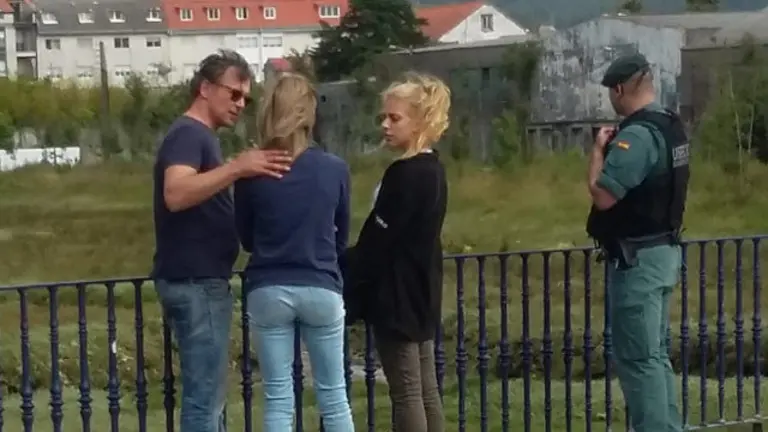 Diana López Pinel y Valeria Quer, en la reconstrucción de los hechos. ALBERTO VILAS