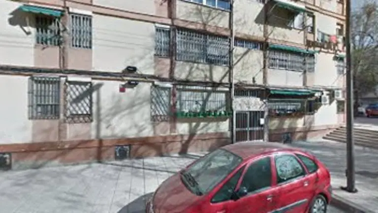 Calle Beniferri, en el barrio de Villaverde en el que se cometió el crimen. GOOGLE MAPS