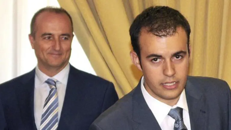 Carlos Ocaña toma posesión como jefe de gabinete de Sebastián. EFE