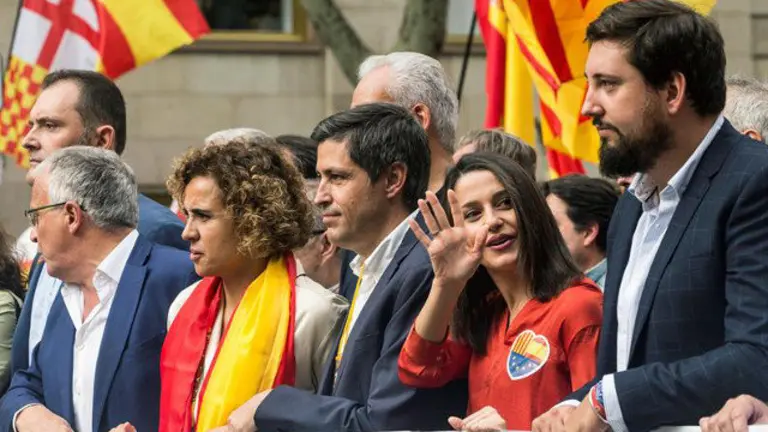 Montserrat, Rosiñol y Arrimadas, en la marcha. QUIQUE GARCÍA