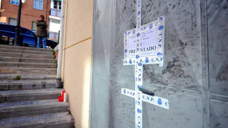 La calle Desmonte de Alcorc&oacute;n donde fue apu&ntilde;alada la joven DIEGO P&Eacute;REZ CABEZA