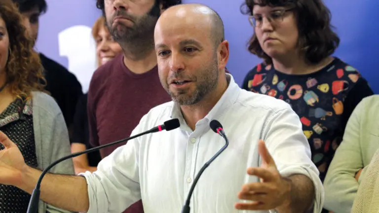 Luís Villares. LAVANDEIRA JR