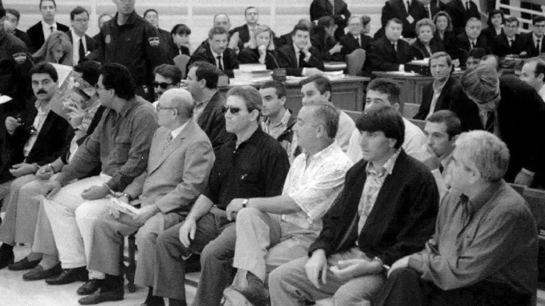 Banco dos acusados durante a celebración do xuízo. DP