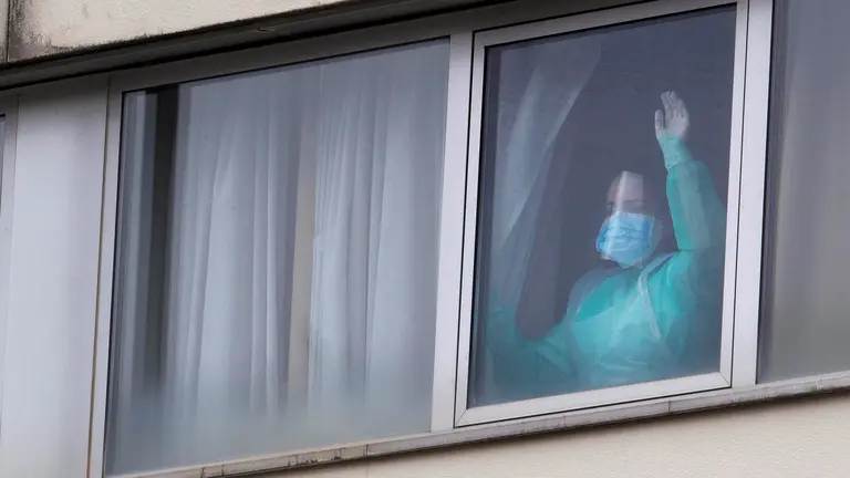 Personal de centro de Barreiro, Vigo. SALVADOR SAS (Efe)