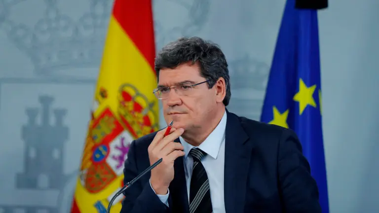 El ministro de Inclusión, Seguridad Social y Migraciones, José Luis Escrivá. EMILIO NARANJO (EFE)