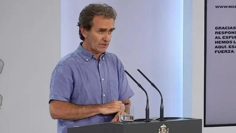 Fernando Sim&oacute;n en rolda de prensa. EFE