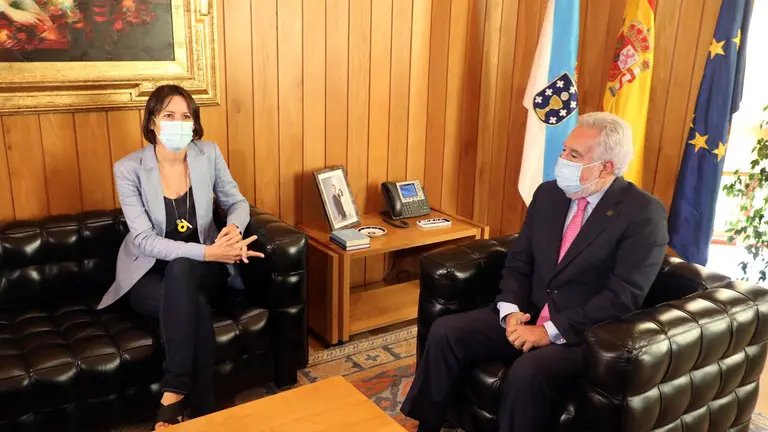 Ana Pontón en su reunión con Santalices. EFE