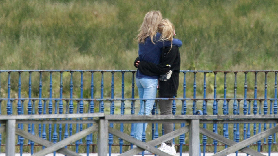 El dolor de la madre y la hermana. CABALAR (EFE)