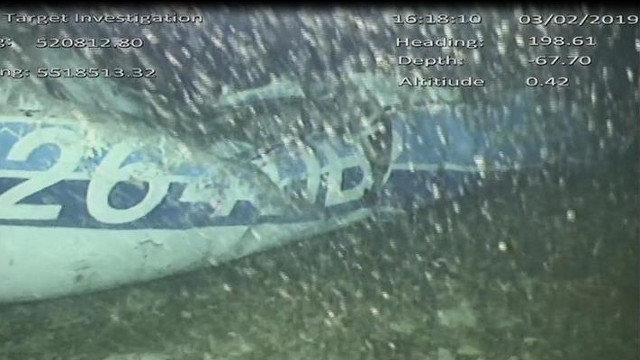 Os restos do avión N264DB no que viaxaba o futbolista arxentino Emiliano Salga. AAIB