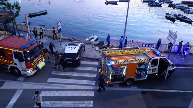 Equipos de urxencias na zona. EMERXENCIAS CAMBADOS