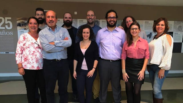 Grupo de Investsigación liderado por Mariano Esteban. EFE