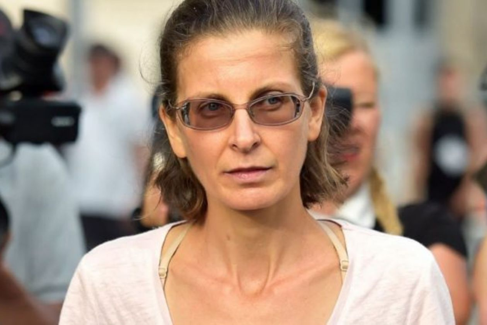 Clare Bronfman. INTERNET