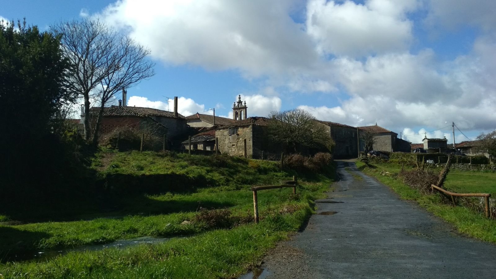 El lugar de Esporiz. EP