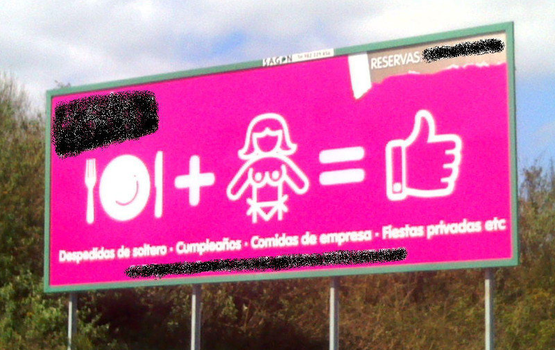 Anuncio machista de un club de O Ceao