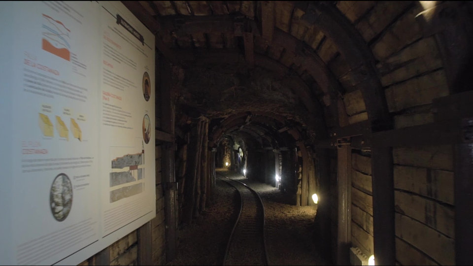 Túnel de la antigua mina de Logrosán. EP