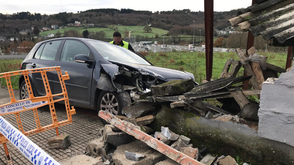 O vehículo sinistrado. EP (3)