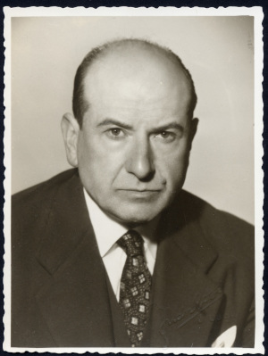 Generated by  IJG JPEG Library