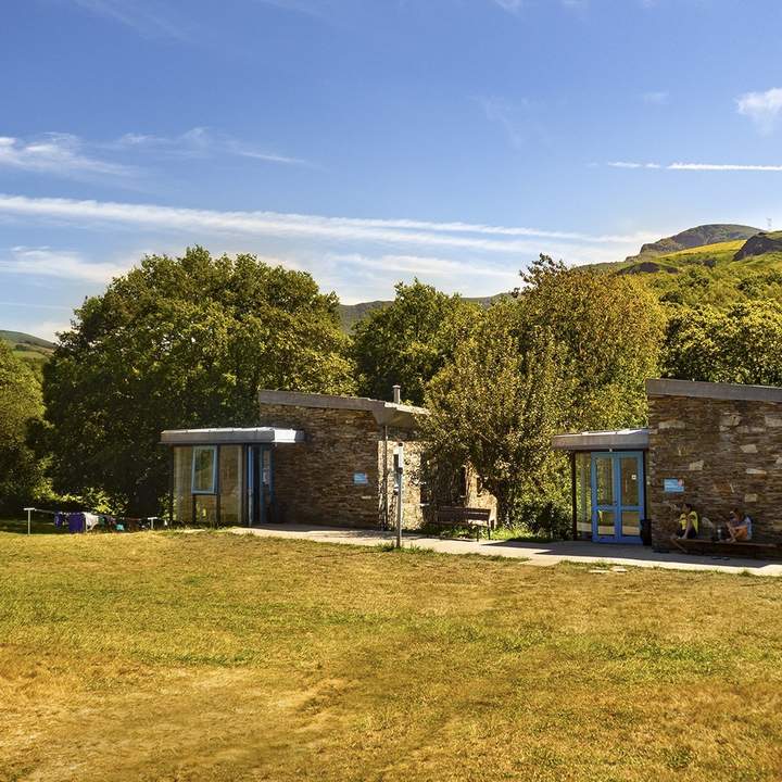 Albergue de Triacastela. EP