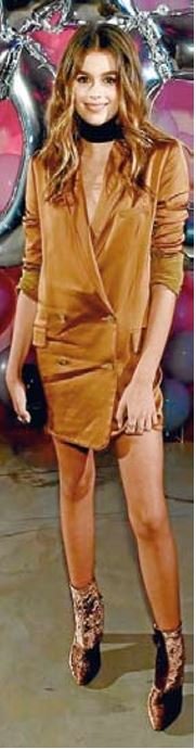 'Outfit' con blazer. EP