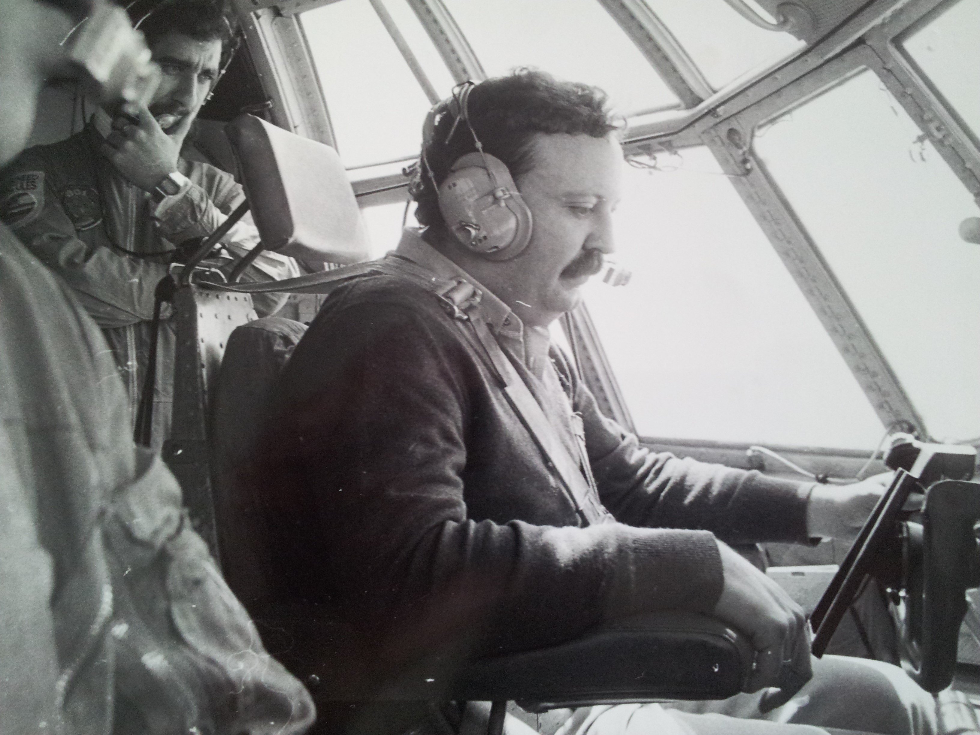 Cristino Álvarez pilotando