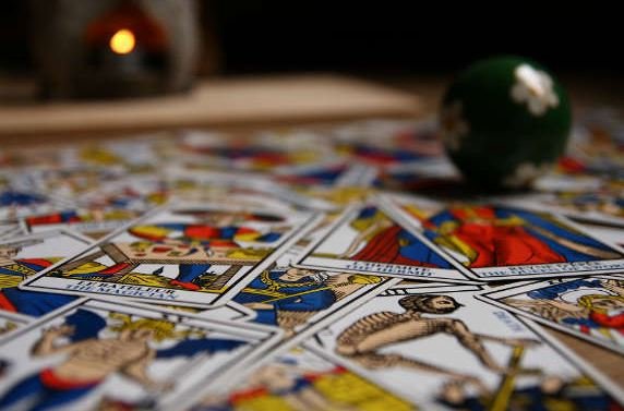 Tarot