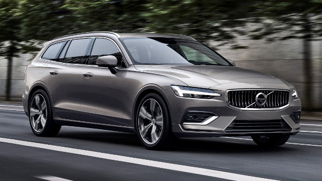 223576_New_Volvo_V60_exterior