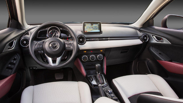 CX-3_2014_LAAS_Interior_US_1__jpg300
