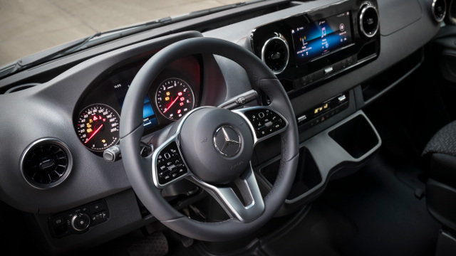 Mercedes Sprinter8
