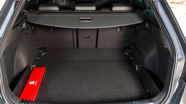 SEAT-Leon-ST-CUPRA-R_37_HQ