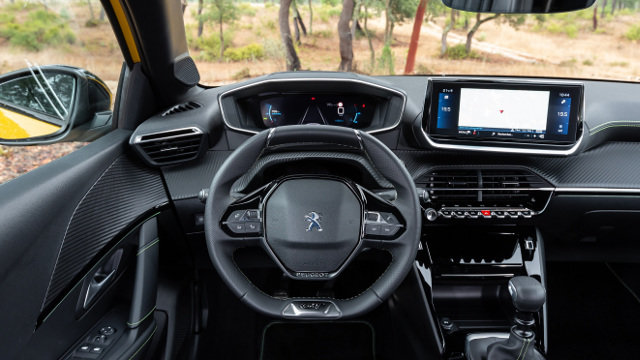 PEUGEOT_208_TESTDRIVE_0919TC-149