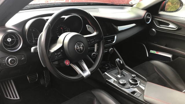 Giulia Quadrifoglio3