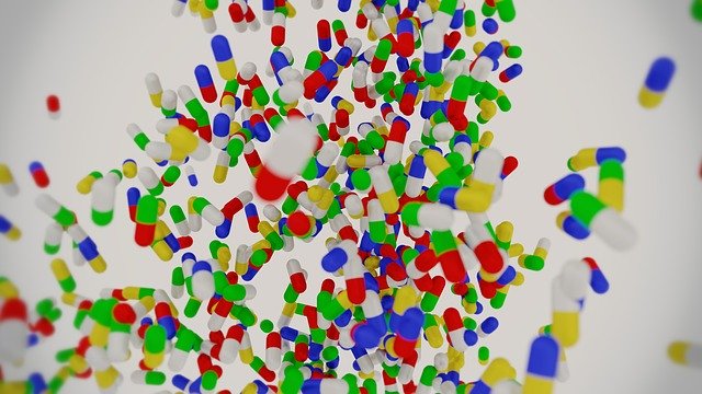 pills-2770451_640 (1)