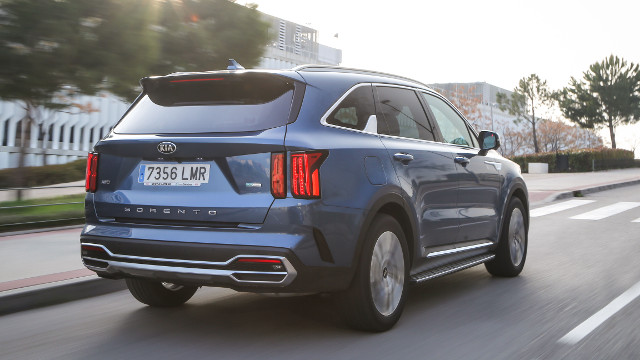 NUEVO KIA SORENTO PHEV - CALIDAD MEDIA_040