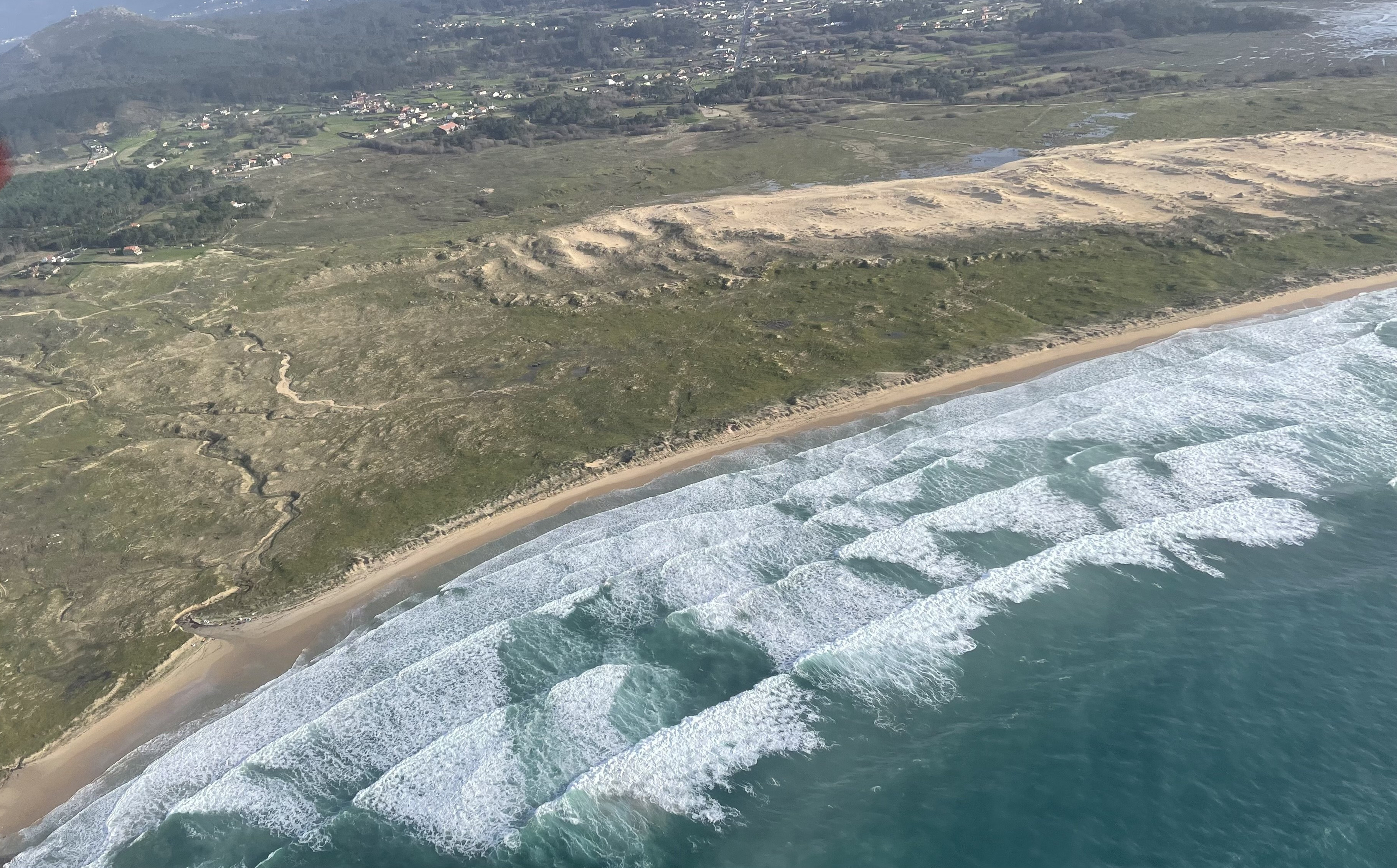 Vista de la ensenada de Corrubedo, en Ribeira.AGN