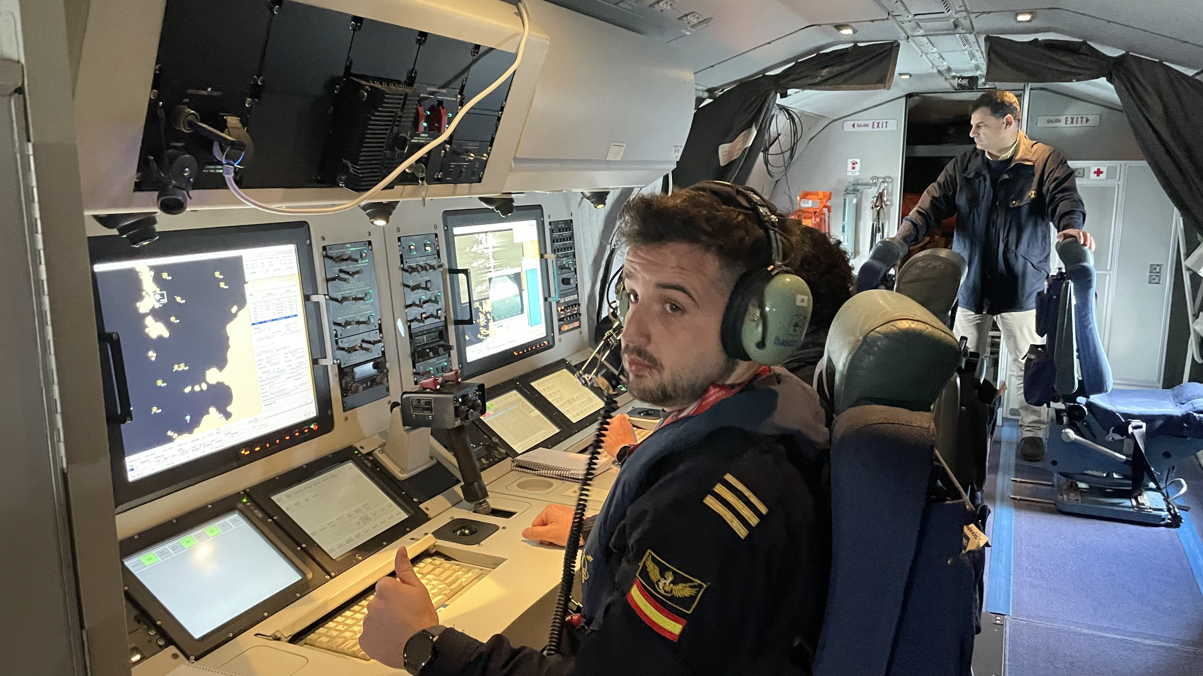 José Ramón Sampedro y Pau Ontiveros, los operadores de medios tecnológicos del Sasemar 102.AGN
