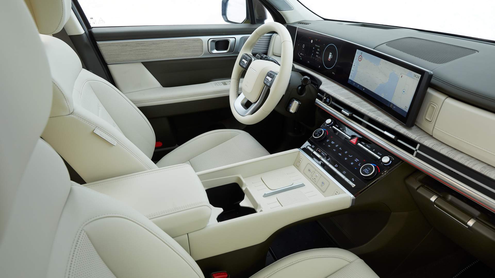 Hyundai SANTAFE 2024 (4)