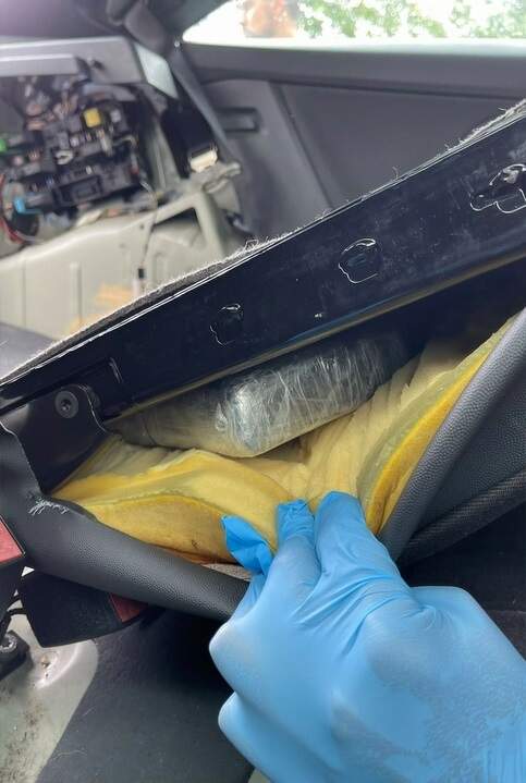 Las caletas utilizadas por el grupo. EP